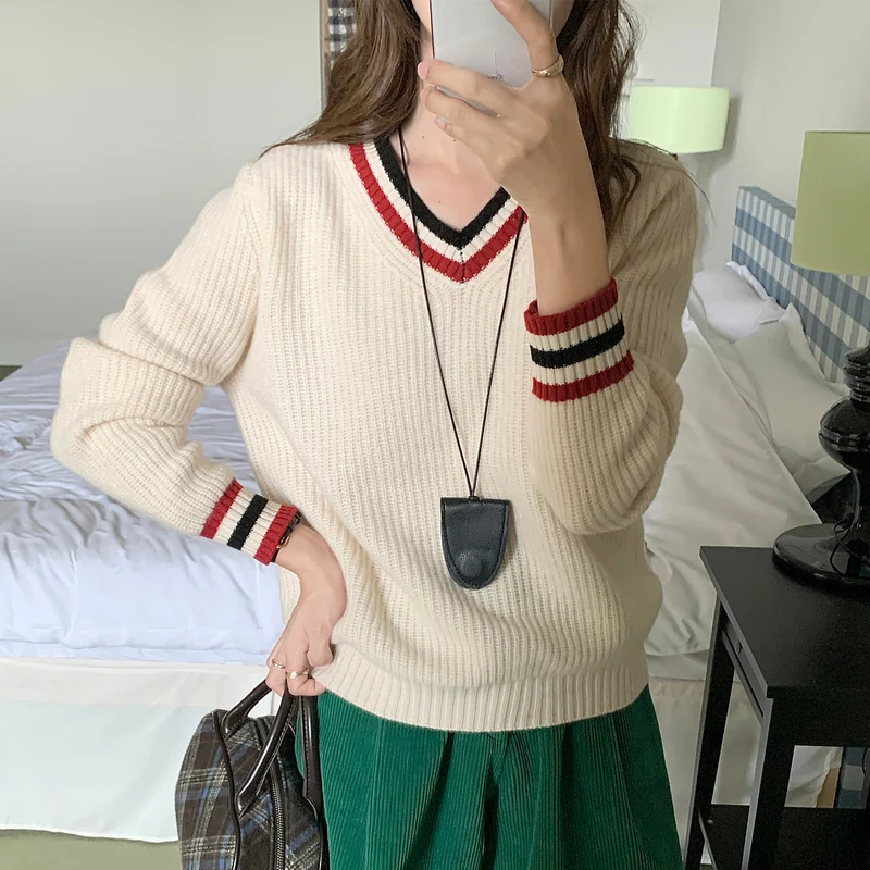 Women's Thick Wool V-Neck Winter Sweater - Casual Knit Jumper