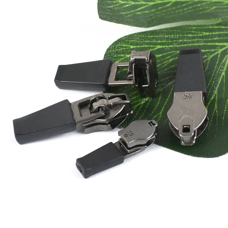 

50Pcs 3# 5# Nylon Zipper Slider Reverse Zip Head Invisible Waterproof Zippers Replace Puller Zips Repair Kit Sewing Accessories