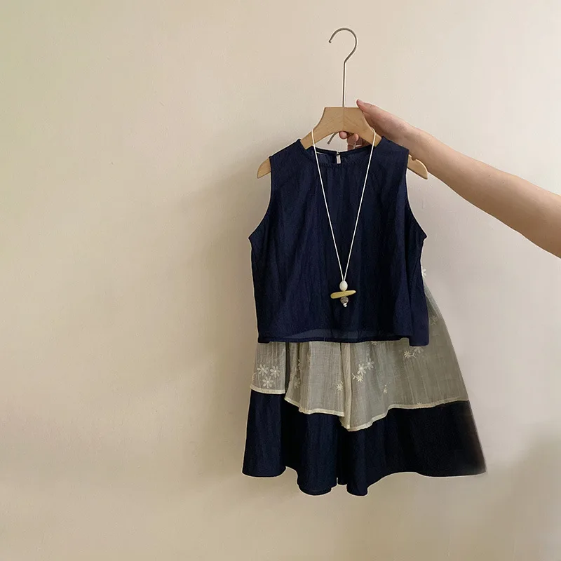 Girls' Korean version simple sleeveless top 2026 summer new item children's sweet design half skirt two-piece set trendy