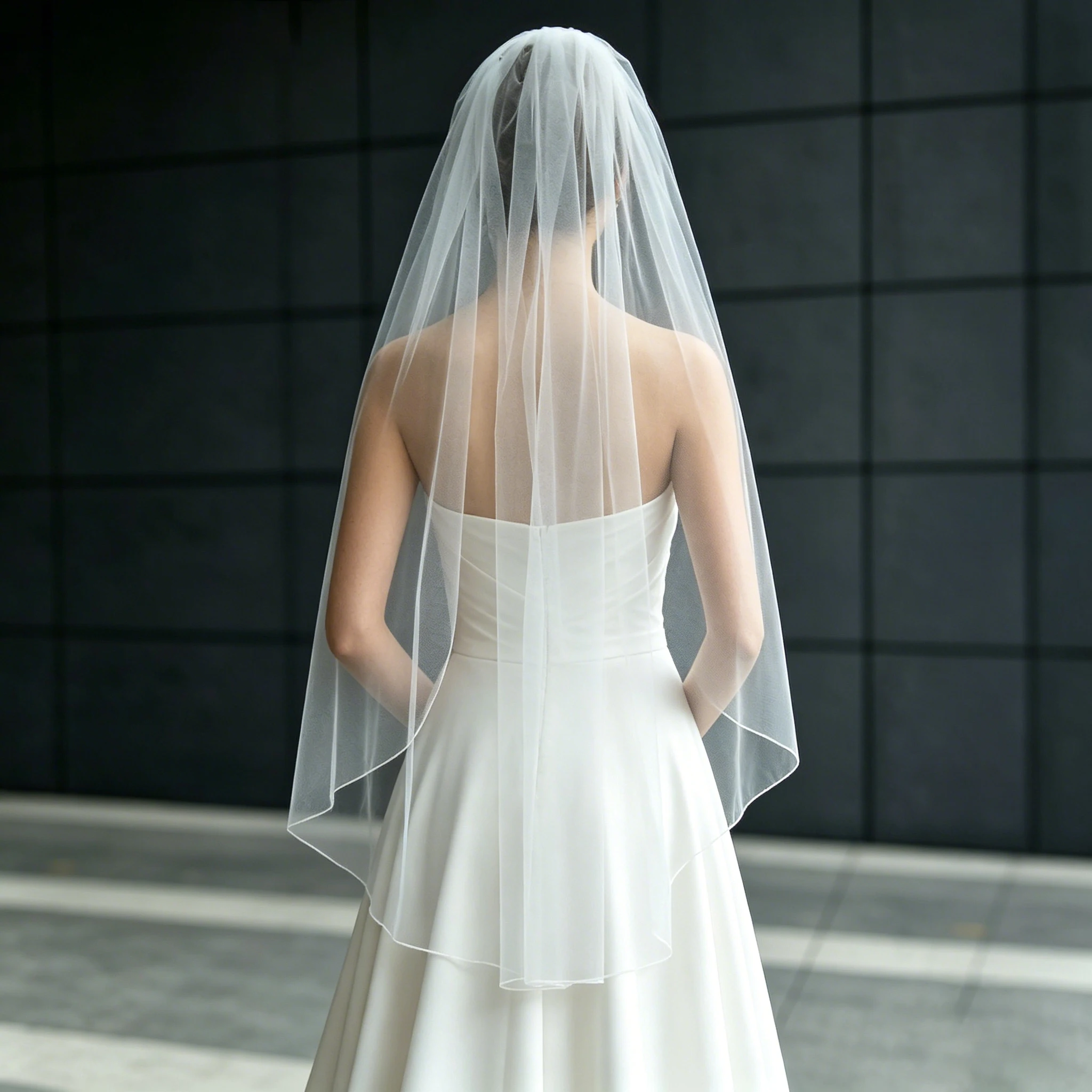Minimalist Wedding Veil Pencil Edge Tulle Bridal Veil Simple Plain Veil with Comb for Brides Church Wedding Party Accessory G14 image 2
