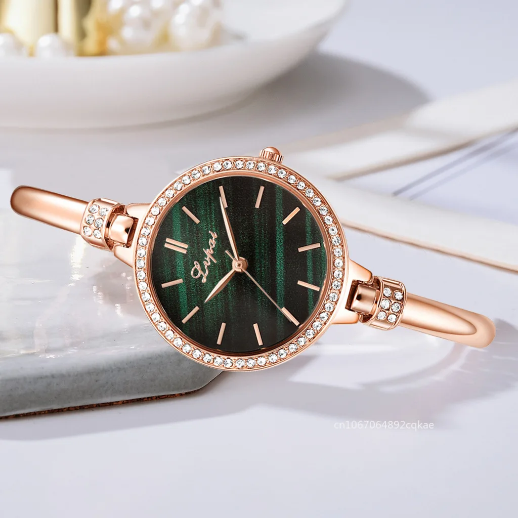 Simple Fashion Watch Small Dial Rhinestone Quartz Bracelet Wristwatches Luxury Banquet Jewelry Exquisite Ladies Watches Gifts