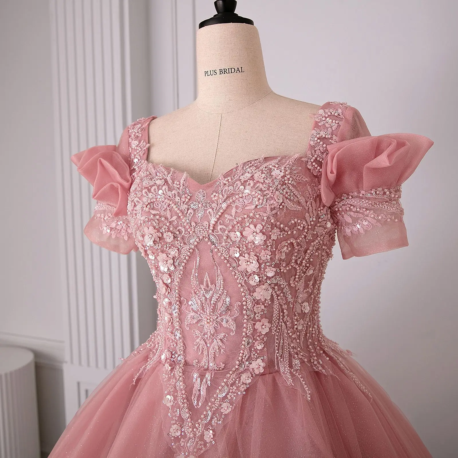 LZPOVE robe de mariée en dentelle bleu Royal 2025 Appliques perles robe de mariée robes de mariée Vintage 15 robes de Quinceanera personnalisées