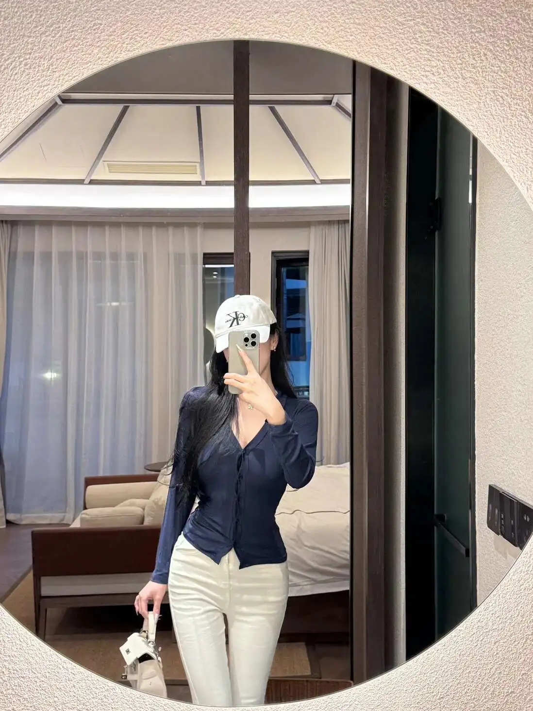 새로운 2025 가을 한국어 버전 v 넥 싱글 브레스트 긴 소매 티셔츠 여성 Cinching 허리 솔리드 슬림 캐주얼 짧은 탑 8TYQ