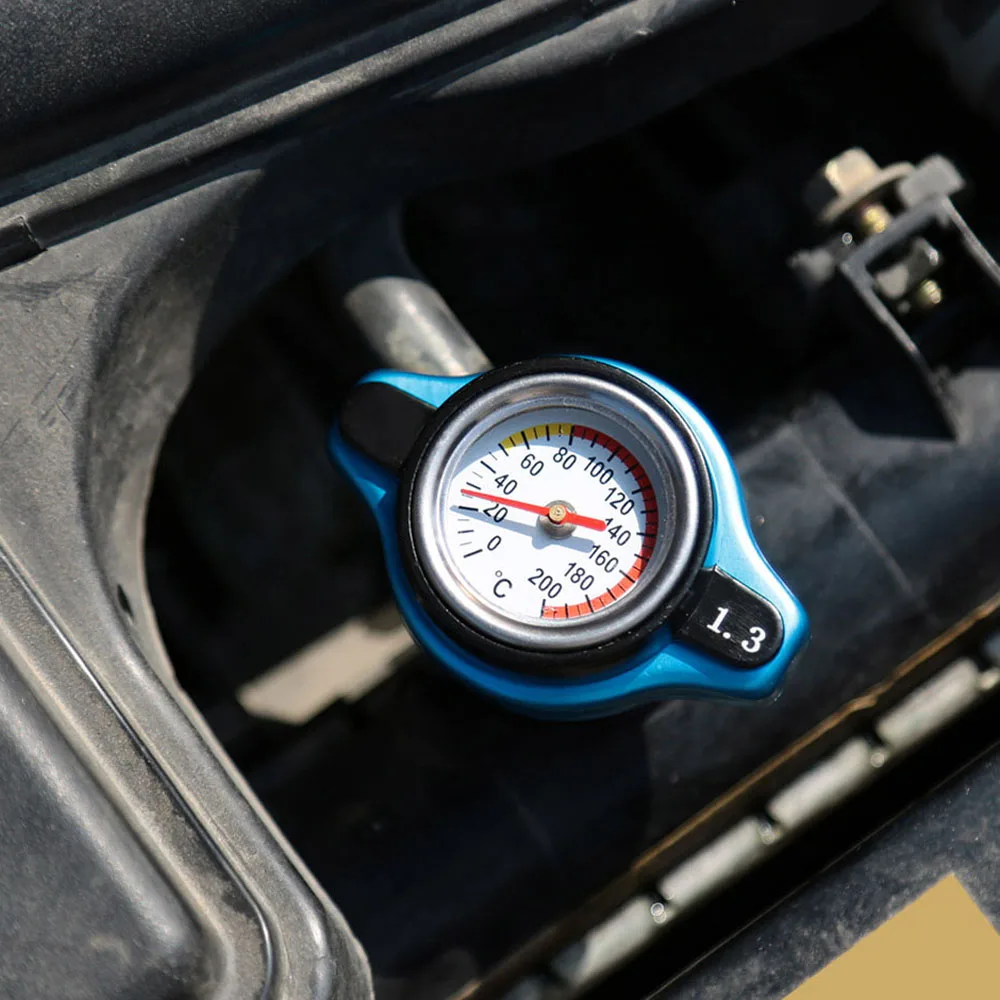 

Крышка термостатического радиатора для модификации автомобиля с датчиком температуры воды