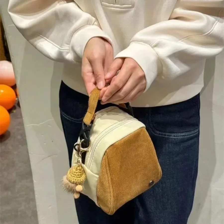 

The new fashion small egg bag chestnut bag mini versatile diagonal cross shoulder bag shell multi-compartment tide models