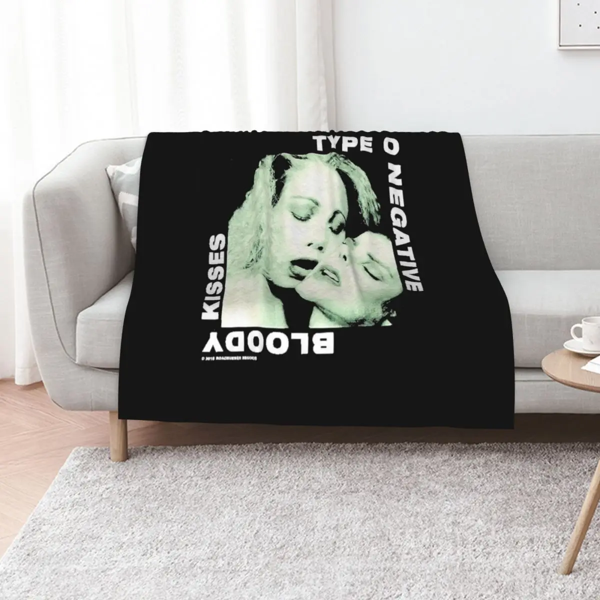 

Type O Negative Bloody Kisses Throw Blanket Hairys Hair For Decorative Sofa Quilt Blankets