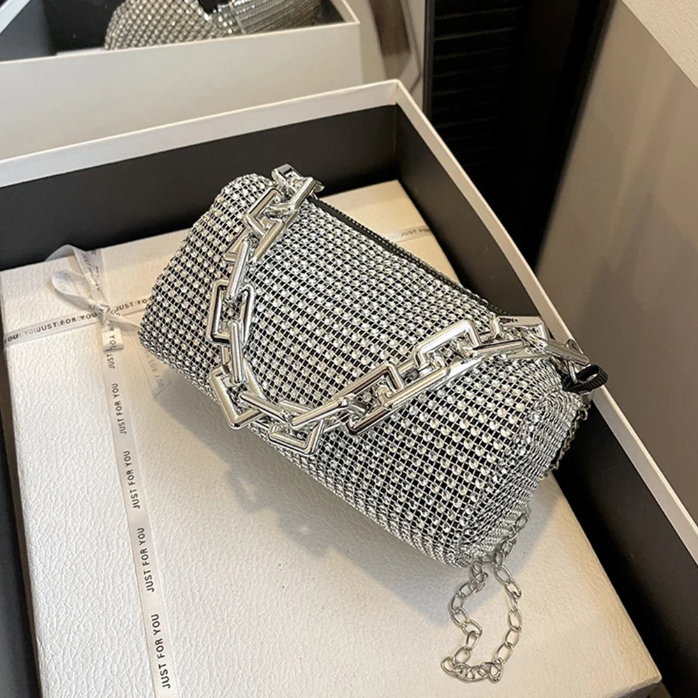 

All Diamond Design​​ Shoulder Bag ​​Personalized Color​​ ​​Sparkling Bucket Bag Thick Chain ​Wedding Accessory​​ Underarm Bag