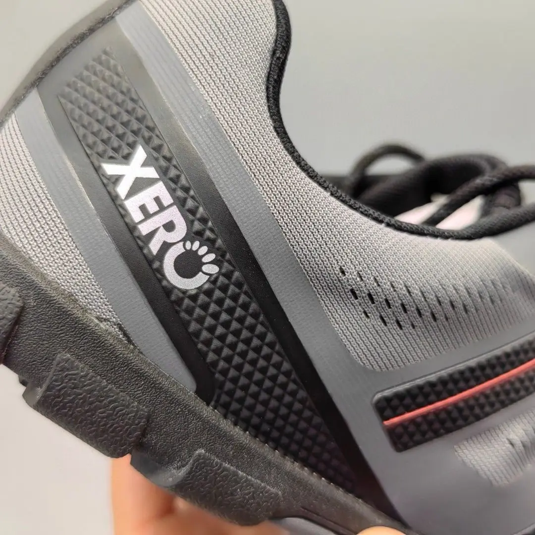 Hot Summer Breathable Comfortable Breathable Walking Shoes Outdoor Casual Shoes Flat Low Top Thin Bottom Shoes Very Good