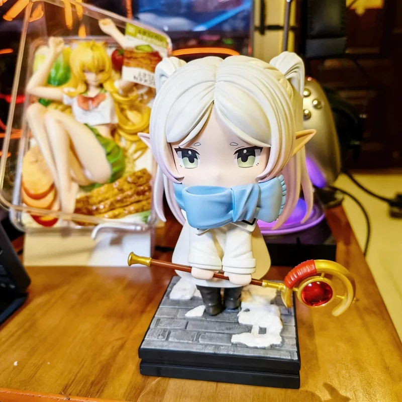 

Generic Frieren Winter Ver Anime GK Statue Chibi Figure Elf Girl Collectible Desktop Car Ornament Decorative Gift For Anime Fans