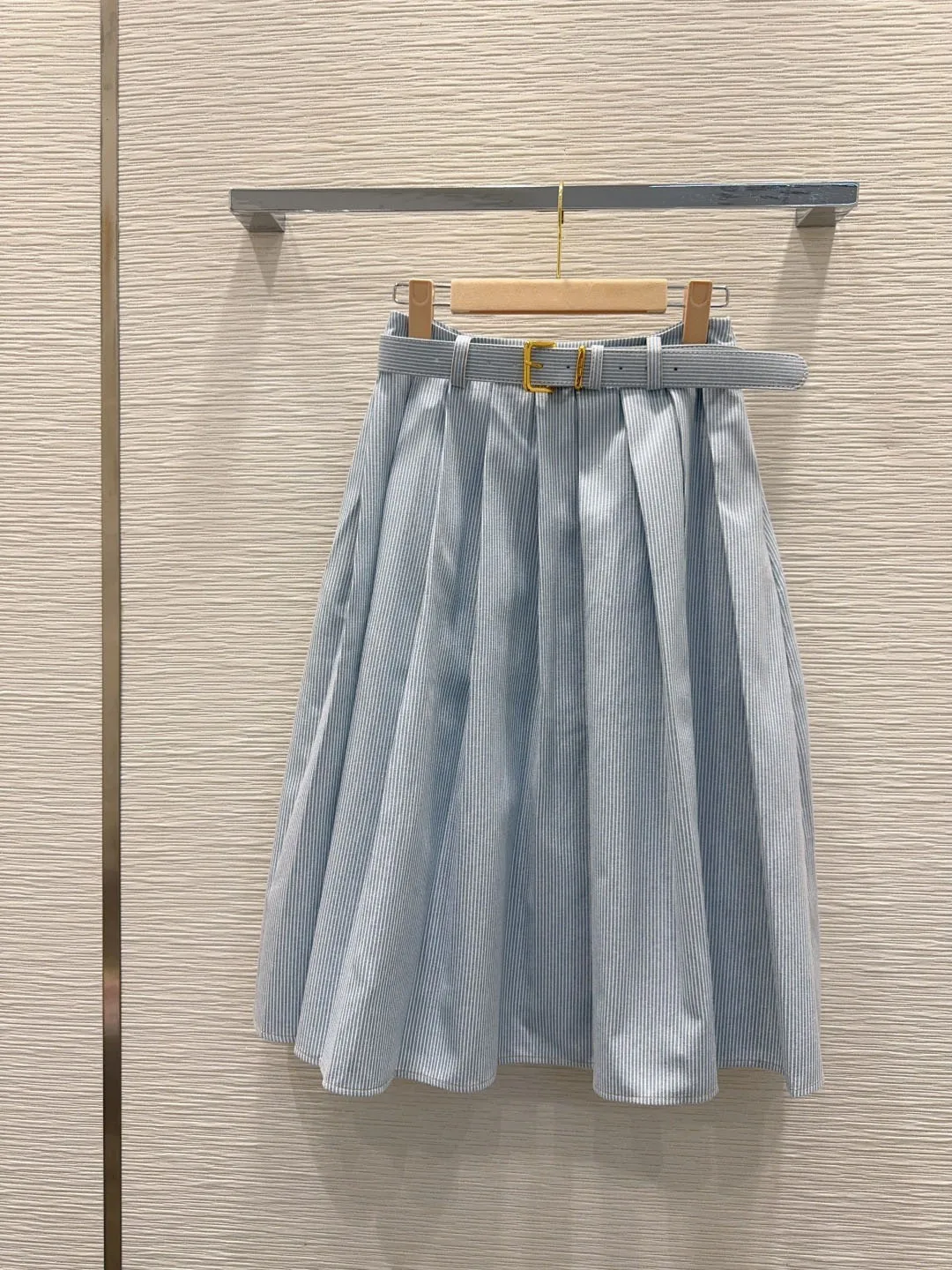 

High end fashion pure cotton loose casual elegant women's comfortable pleated short skirt