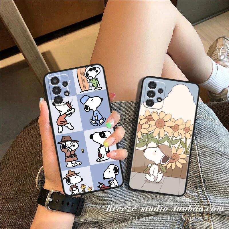 Anime Snoopy Cute For Samsung A73 A72 A54 A53 A52S A34 A33 A32 A25 A24 A23 A22 A15 A14 A13 A05 Black Phone Case