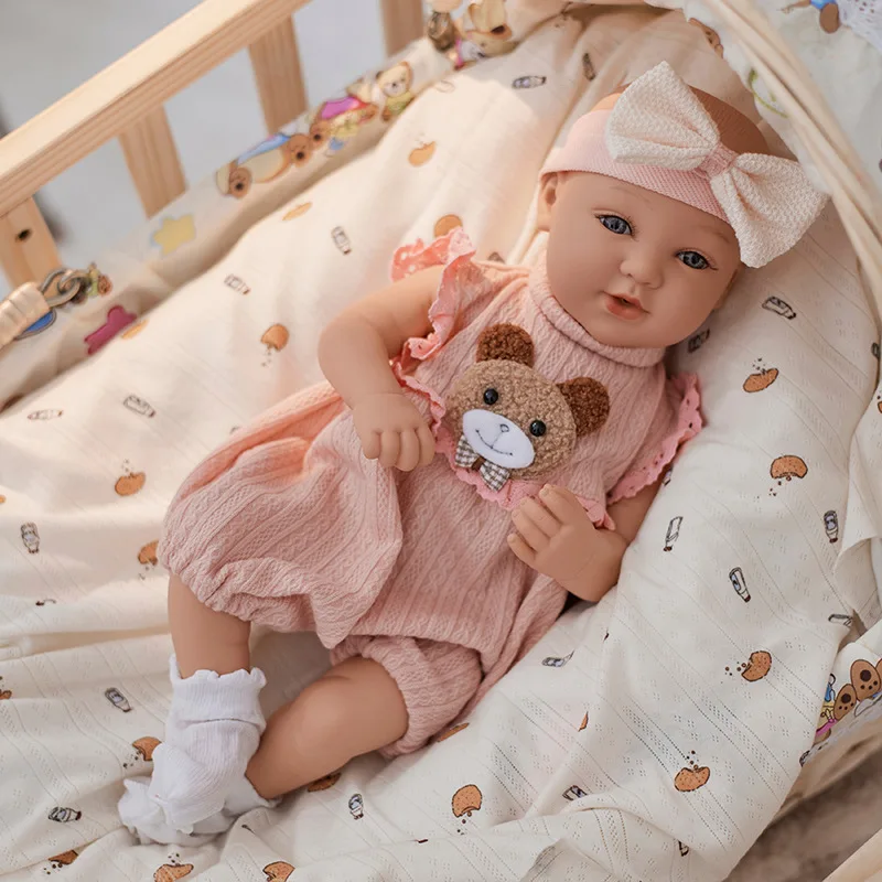 

Новая 18-дюймовая мягкая виниловая кукла возрождения DST-Q18, мягкая и милая реалистичная кукла ручной работы с 3D росписью для ролевых игр