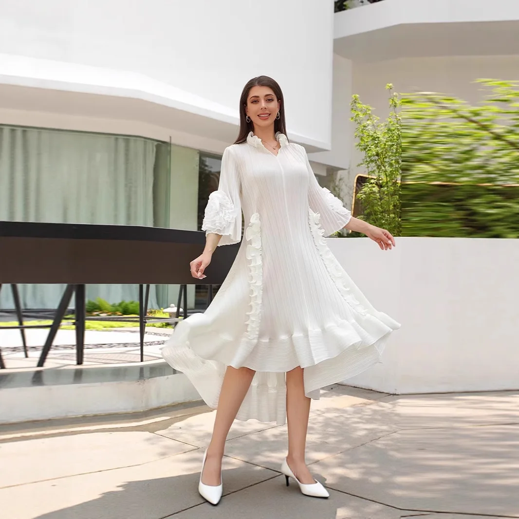 

Miyake Autumn 2025 New Pleated Dress Petal Sleeve Ruffles Spliced Belt Gathered Waist Solid Dresses Elegant Women's Clothing