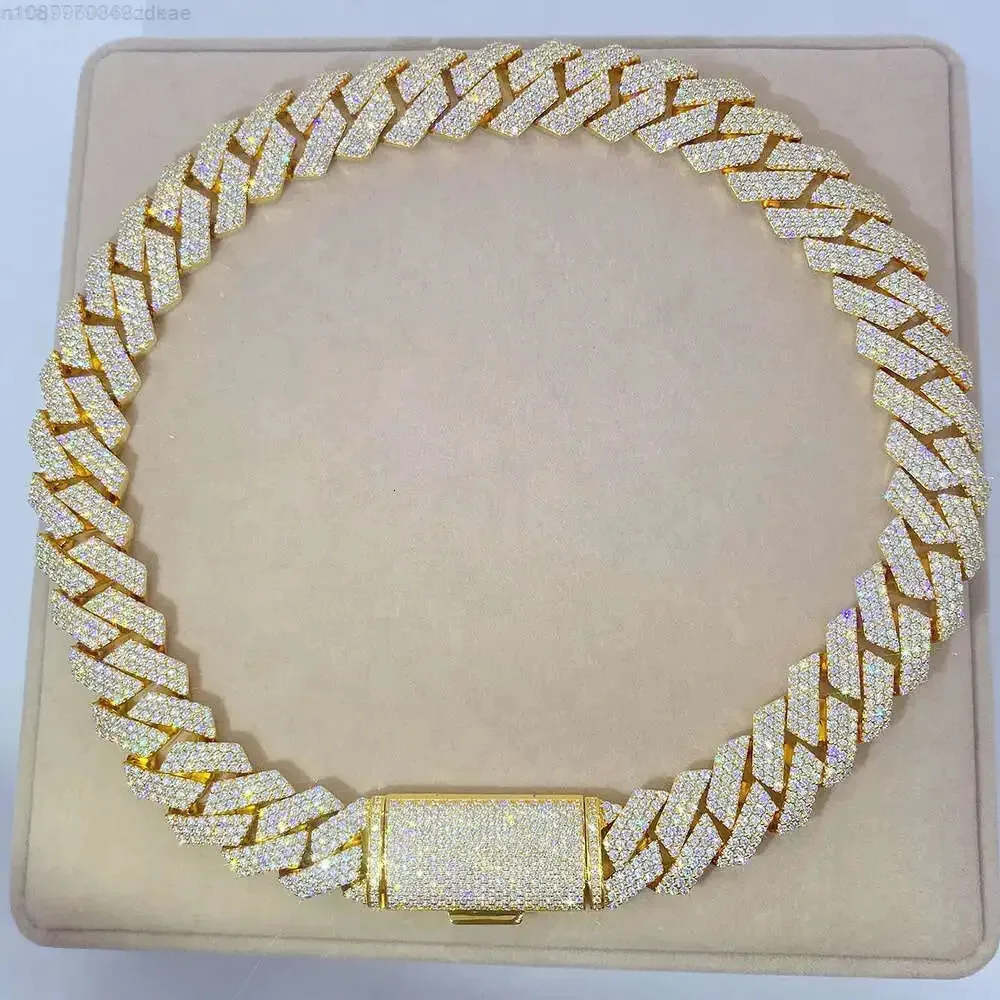 

Miami Pass Diamond Tester Vvs Moissanite Diamond Hand Setting 925 Sterling Silver Wholesale Cuban Link Chain