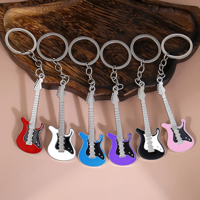 Mini Simulation Electric Guitar Metal Keychain Chic Musical Instrument Model Colorful Pendant for Car Keys Bags Accessories