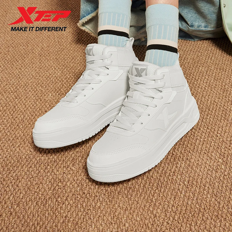 Xtep sapatos femininos de algodão 2025 inverno normcore forte estabilidade de envolvimento rebote borracha material etpu sapatos ao ar livre 875418370005