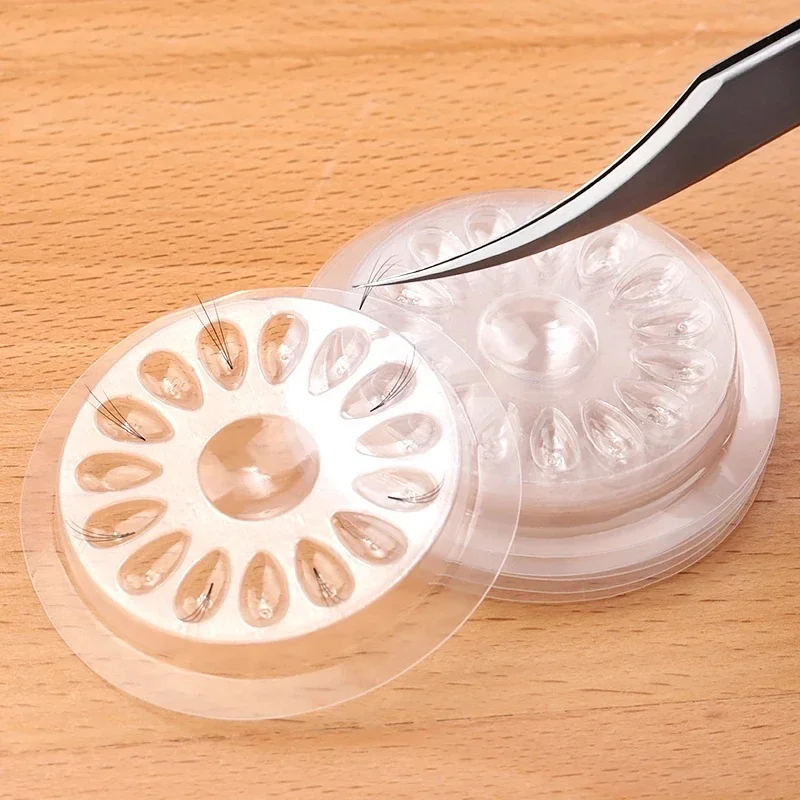 10-100Pcs Disposable Glue Gasket Plastic Holder Flower Shape Glue Pad For Eyelash Extension Transparent Eyelash Adhesive Pallet
