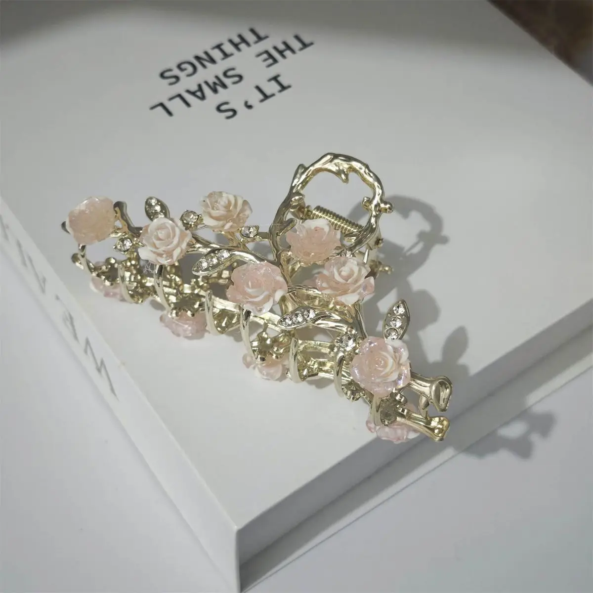 مشبك شعر صغير أنيق مستوحى من الصين للنساء، مشبك سمك القرش كبير لظهر الرأس، إكسسوار للشعر مع