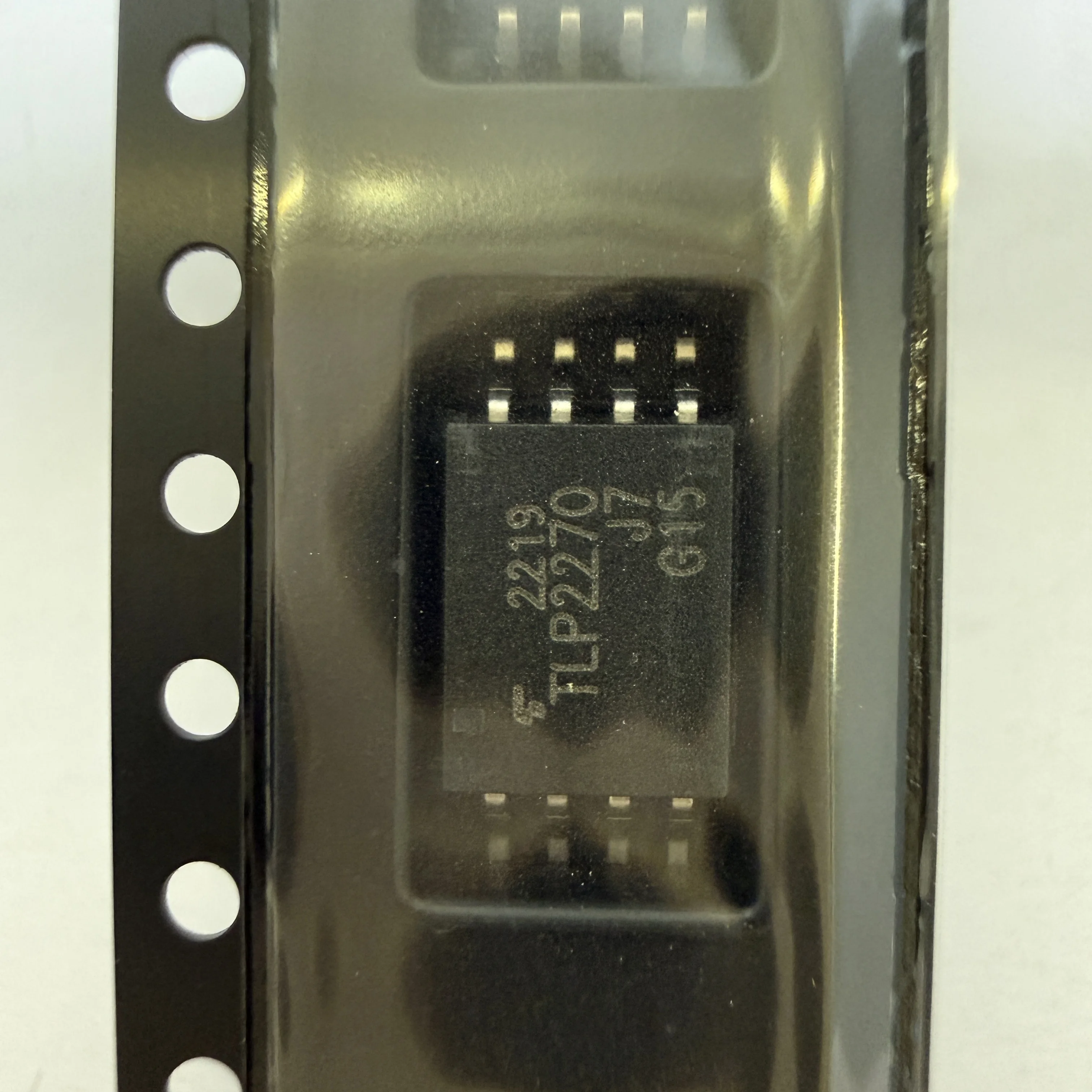 10PCS/LOT TLP2270(TP4,E (Logic Output Optoisolators)