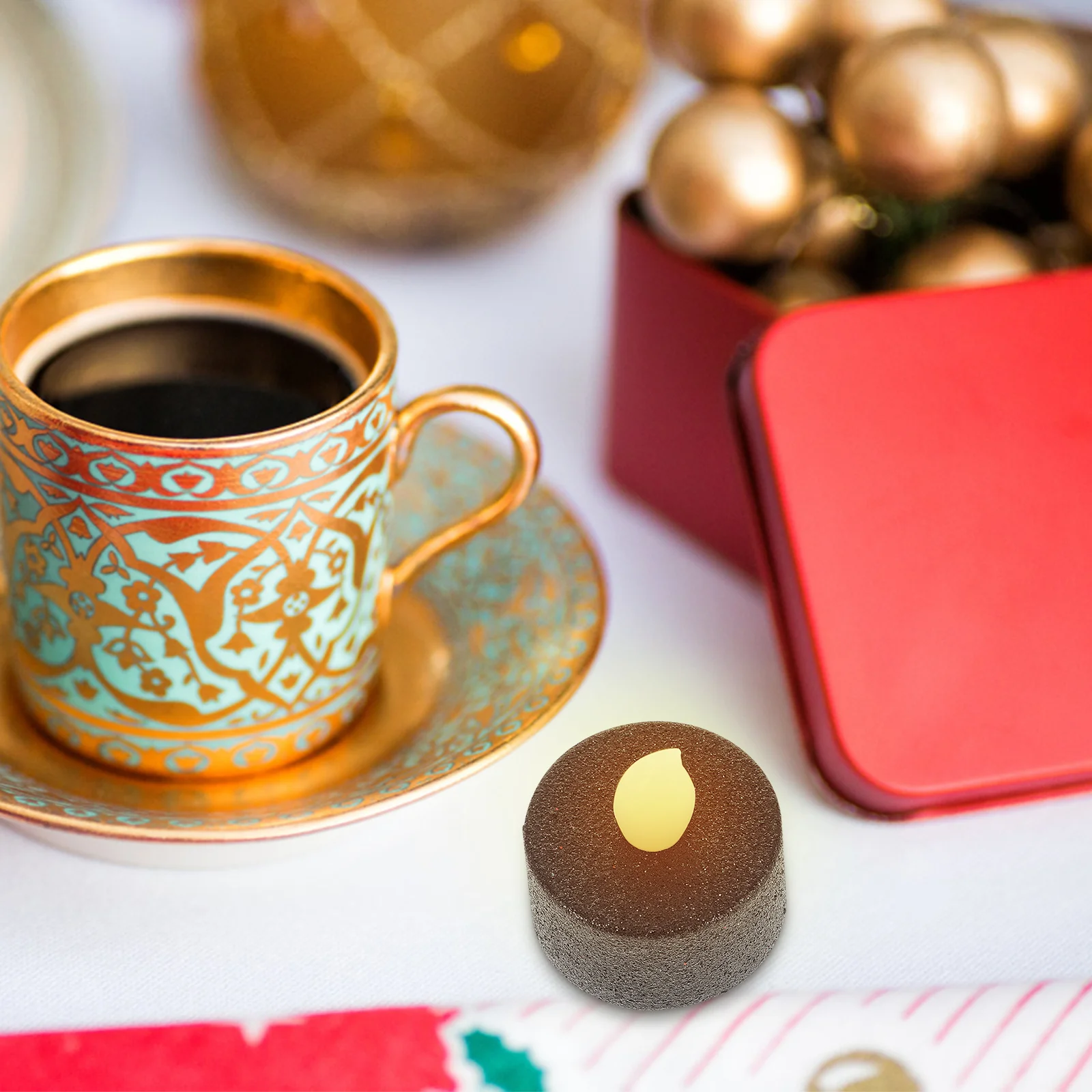 

12Pcs Flameless Tealight Candles LED Lights Powered Decorative Lights for Bedroom Living Room Ambience Wedding