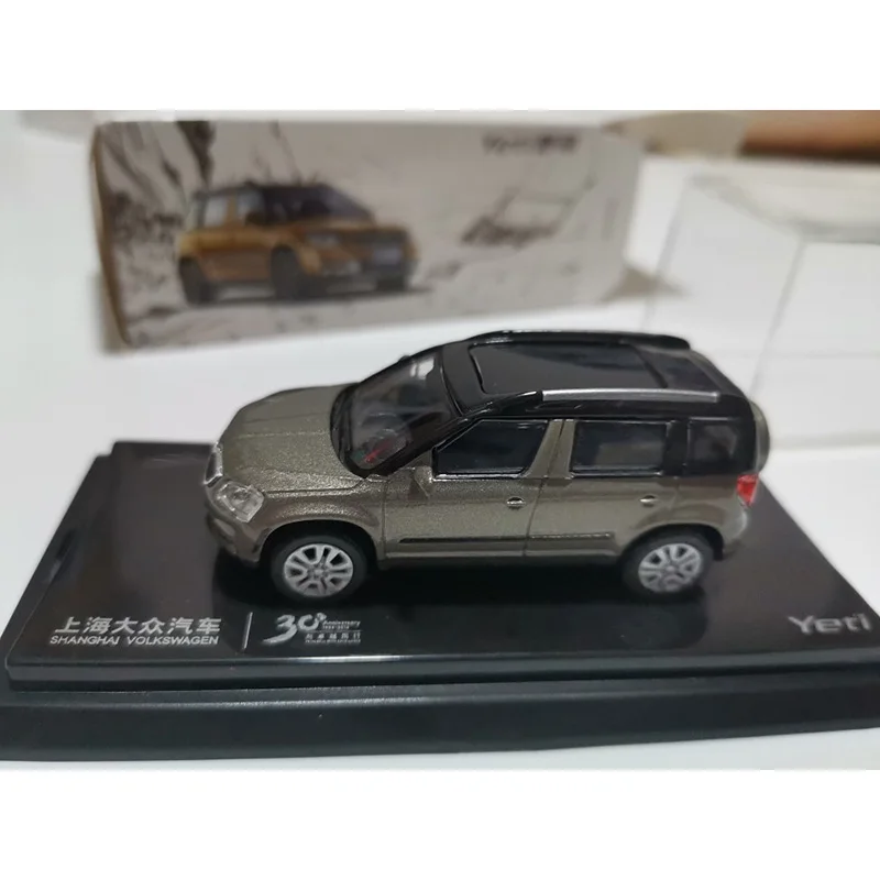 1:64 Scale Skoda Yeti Alloy Car Model Collection Ornaments