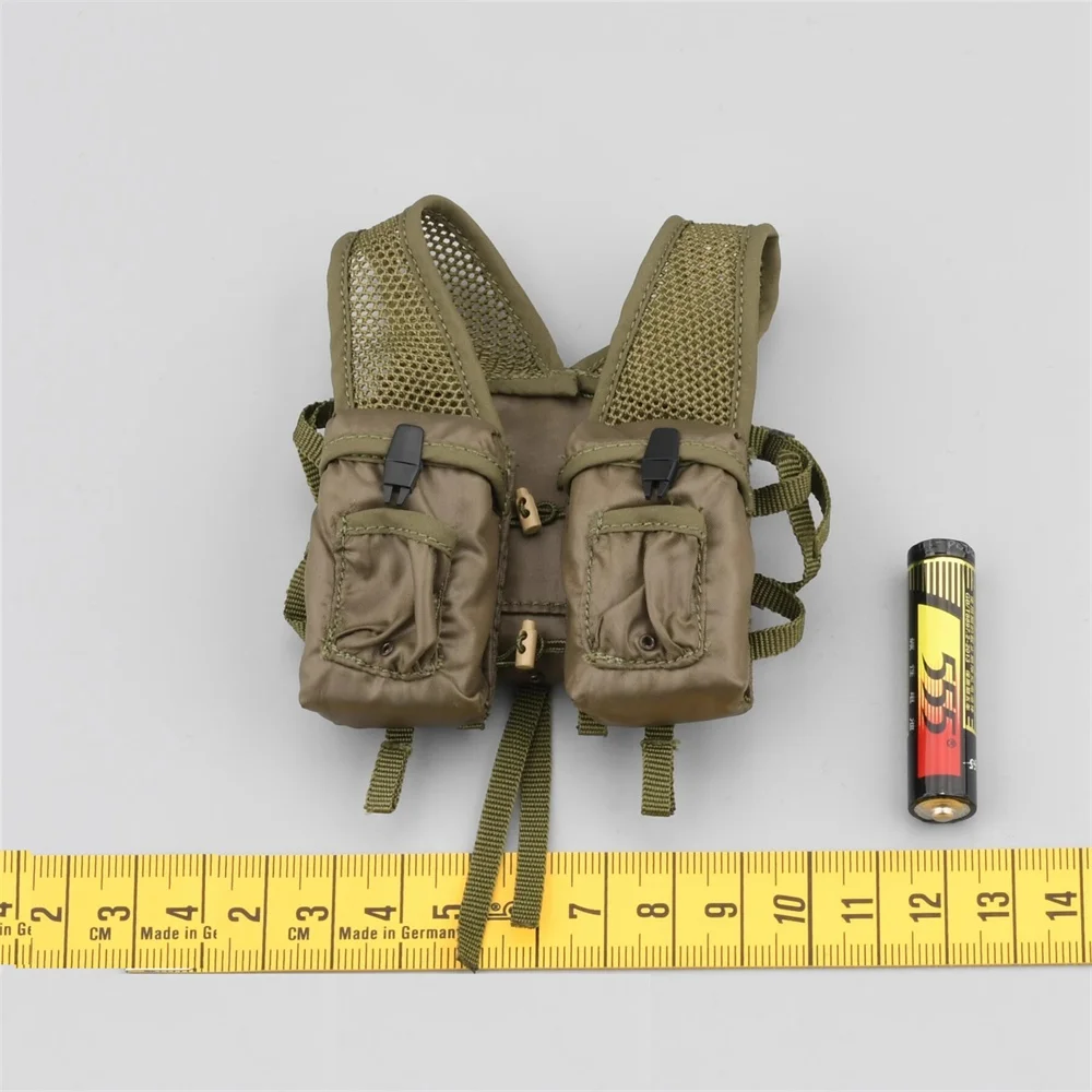 1/6 DAMTOYS DAM 78099 The British Soldier Doll Mission Unit Hang Chest Vest Bag Glove Toys Model For 12\