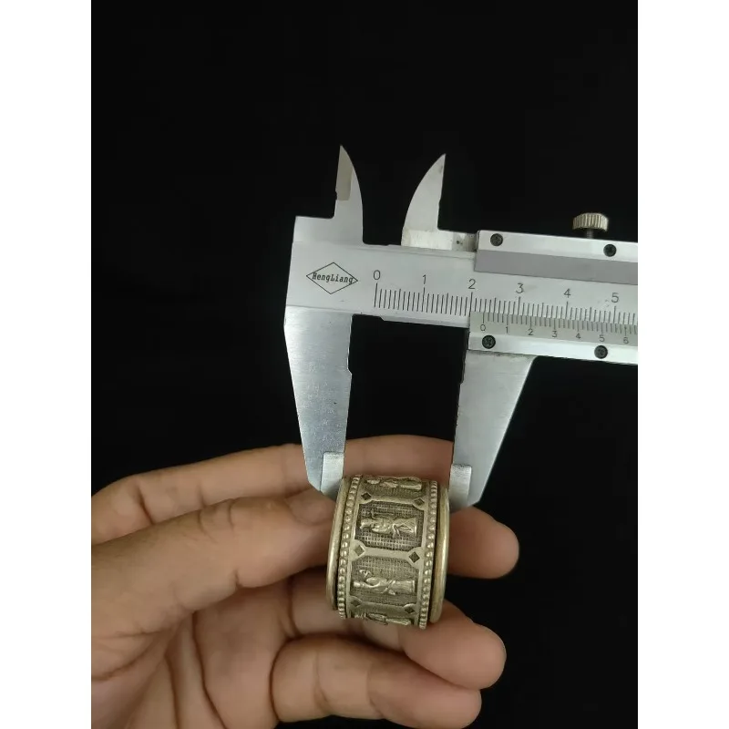 The Eight Immortals of Tibetan Silver Cross the Sea Finger Craftsmanship is exquisite, and the outer layer can rotate as a gift