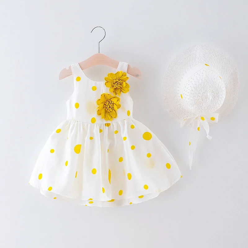 Summer girl's dress children's polka dot small flower sleeveless girl with suspender princess dress complimentary hat