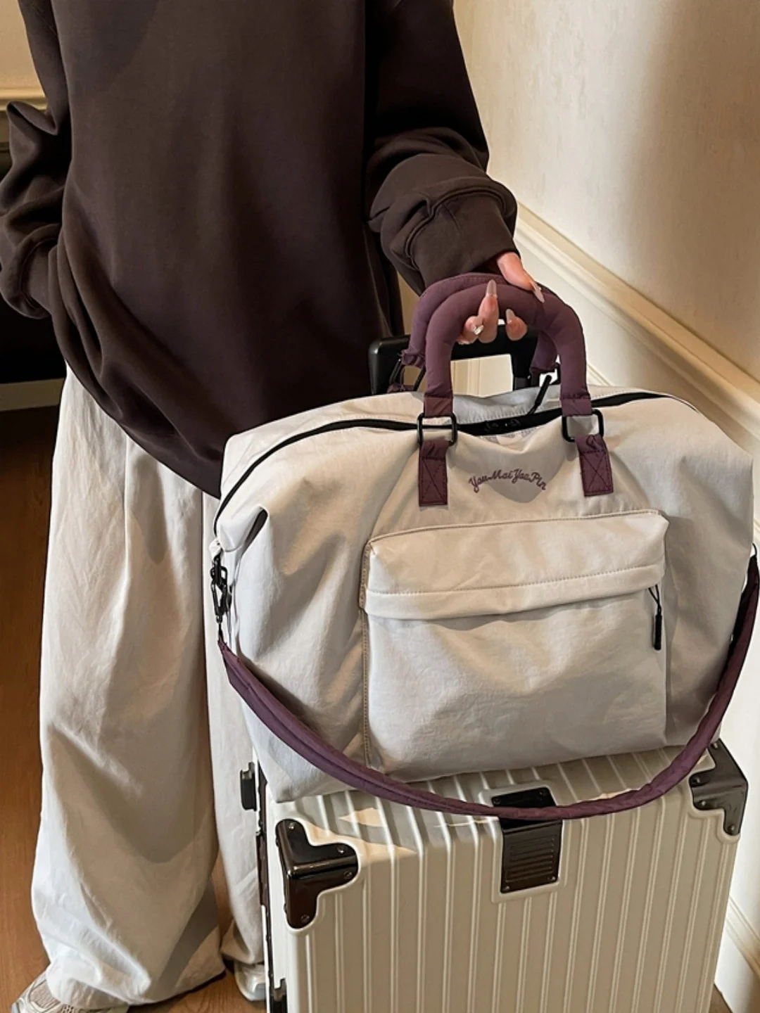 

Commute Yoga Simplified Storage Crossbody Bag Wet And Dry Separation Single oulder Bag Suitable for Lage Portable Boardi...