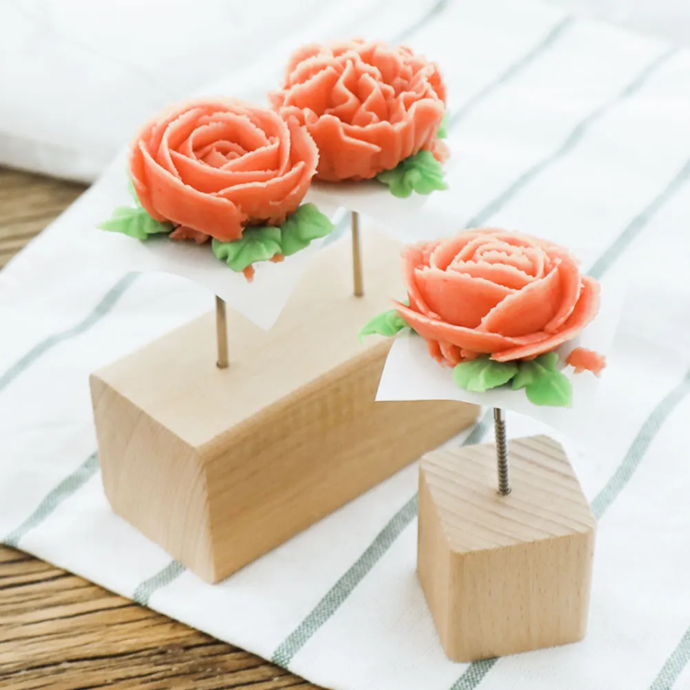 

4pcs Floral Nail Display St Wooden Carving Flower Bases Baking Tool Cake Decorating Accessory Icing Flowers St Smooth Surface
