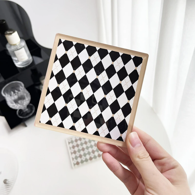 Retro Nordic Minimalist Acrylic Checkerboard Bar Coffee Coaster Photo Prop Decoration