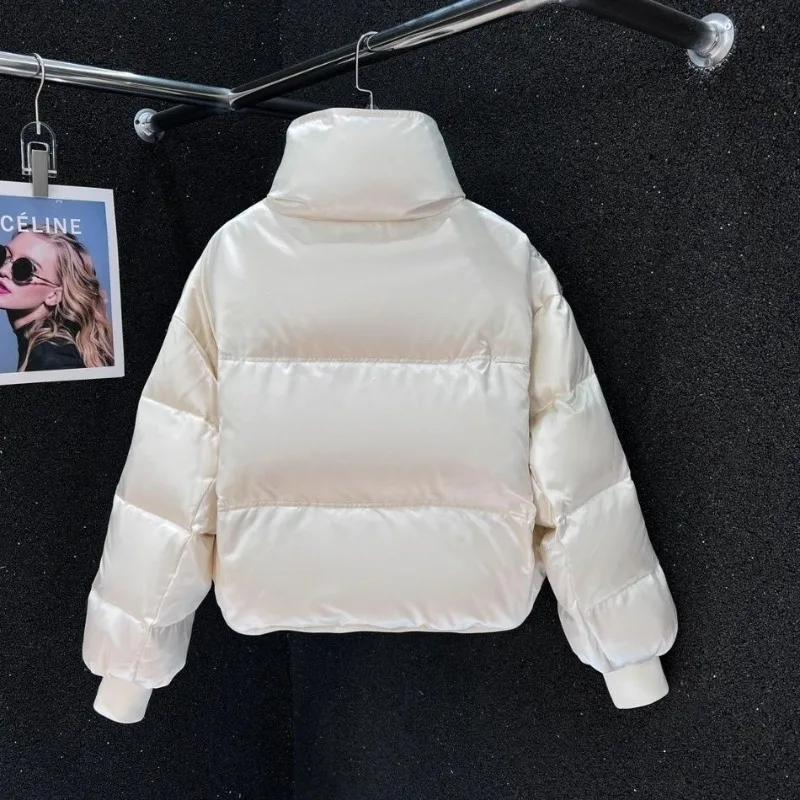 Chaqueta corta cómoda y cálida para invierno, abrigo grueso de pan, moda informal, versión coreana, ropa de mujer, 2025