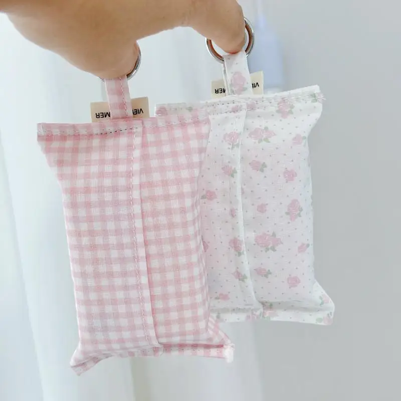 Koreanische, niedliche, handgefertigte Mini-Tasche mit Polka-Dot-Muster und Spitze, hochwertiges Aussehen, tragbar, ideal für die Aufbewahrung und zum Aufhängen. – Detail 2