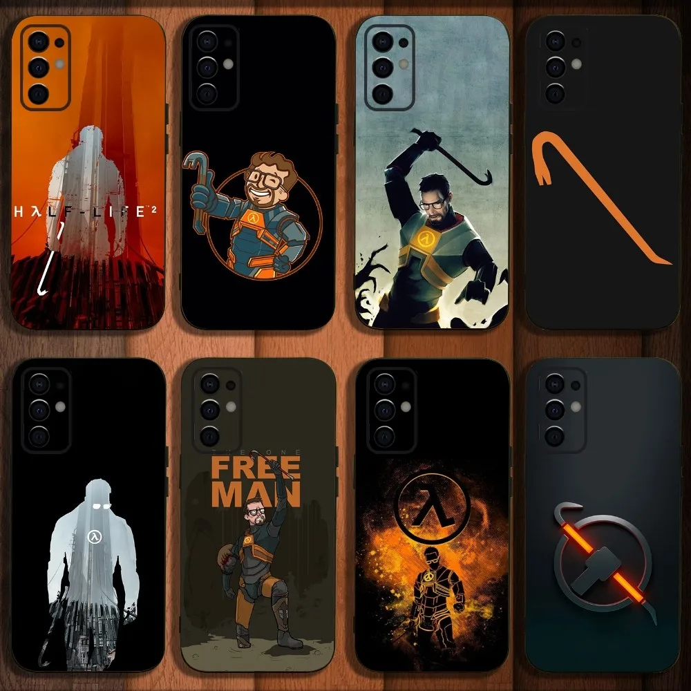 

H-Half L-Life 2 Game Phone Case For Samsung S24,S21,S22,S23,S30,Ultra,S20,Plus,Fe,Lite,Note,10,9,5G Black Soft Cover