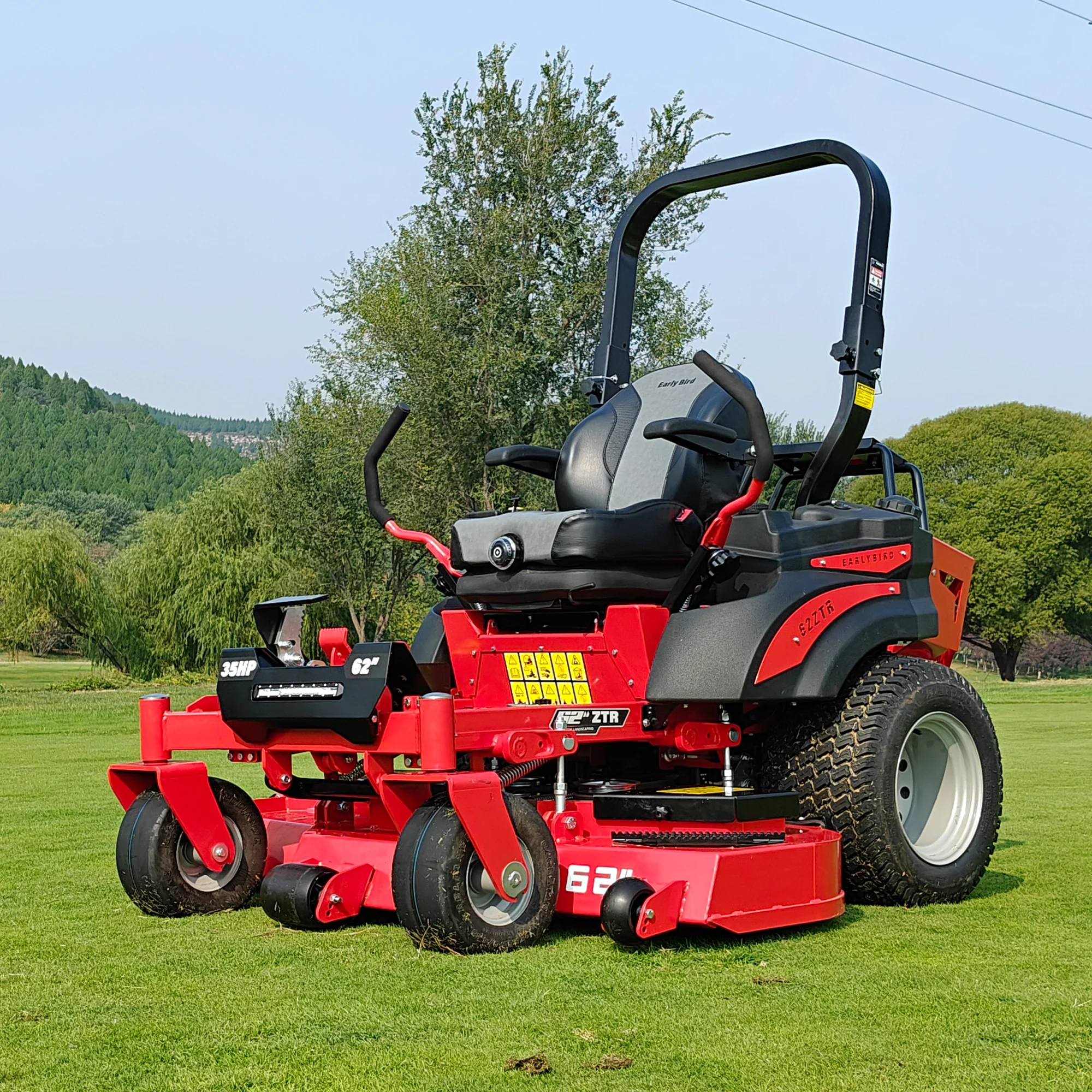 Hocheffiziente kommerzielle Ride on Zero Turn Rasenmäher Rasenschneider für große Gärten