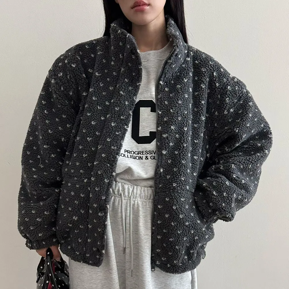 

2025 Winter New Sle Thiened Faion Heart Dot Lamb Fur Stand Collar Jaet Warm ort Coat for Women Snowy Feather Vani