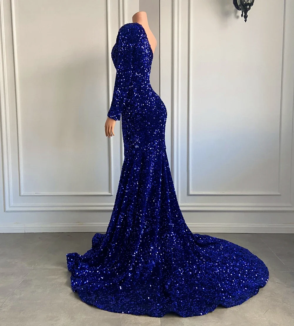 2024 Sexy Long Prom Dresses Mermaid Style Single Long Sleeve Royal Blue Sparkly Sequined African Black Girls Gowns فساتين سهرة