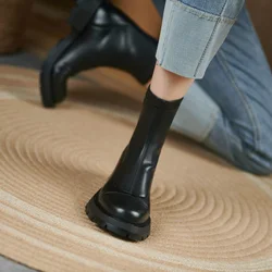 2024 New Winter Women Boots Retro Genuine Leather Round Toe Stretch Boots Shoes Women Ankle Boots Chelsea zapatos de mujer