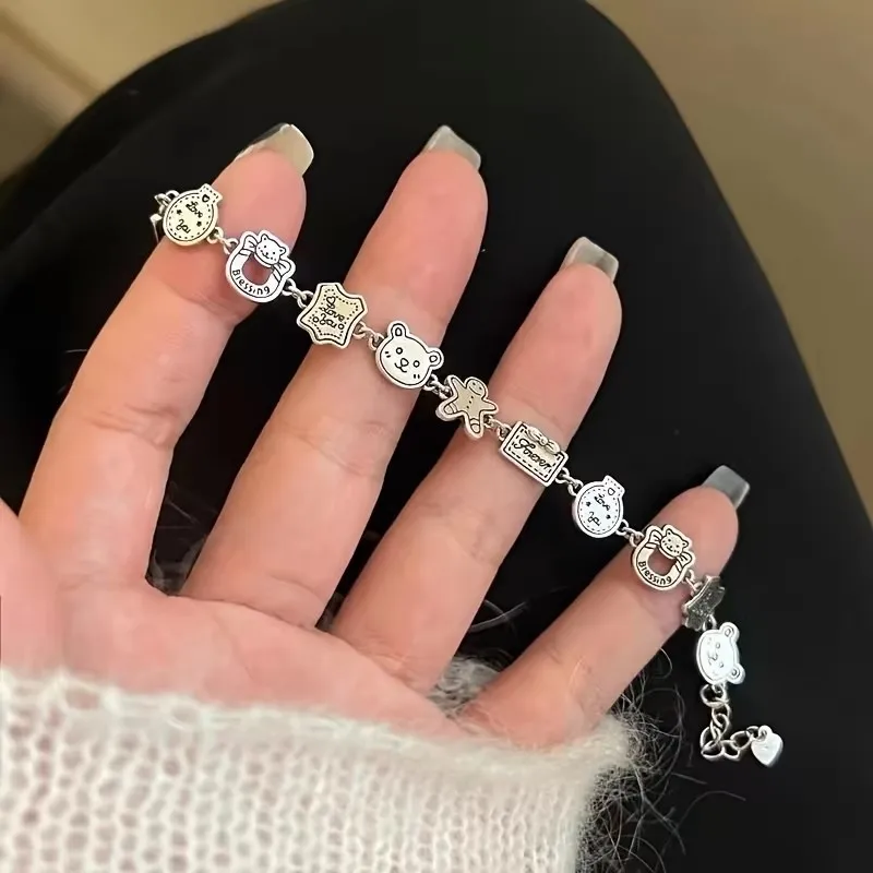 Retro Creativity Gingerbread Small Bear Bracelet for Women Trendy Unique Geometry Design Cute Cartoon Student Bracelet Jewelry