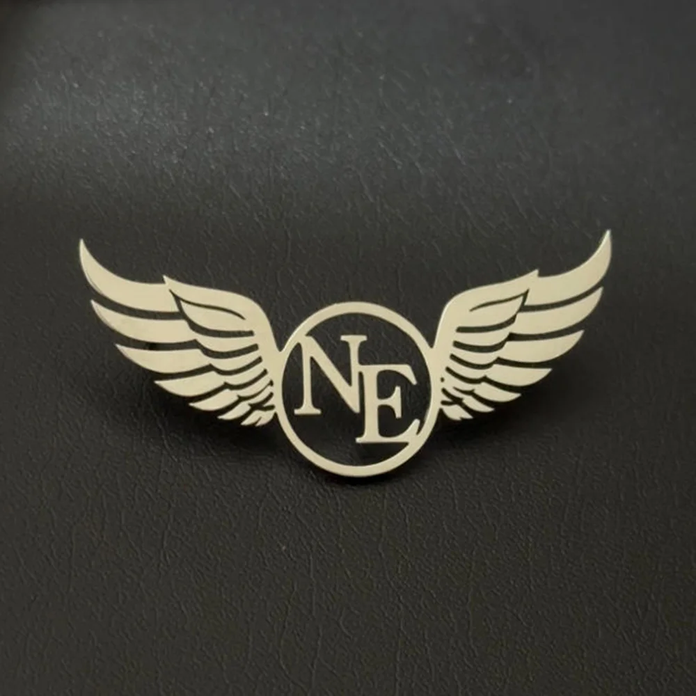 Customized brooch, wing brooch, personalized brooch, perfect gift for friends
