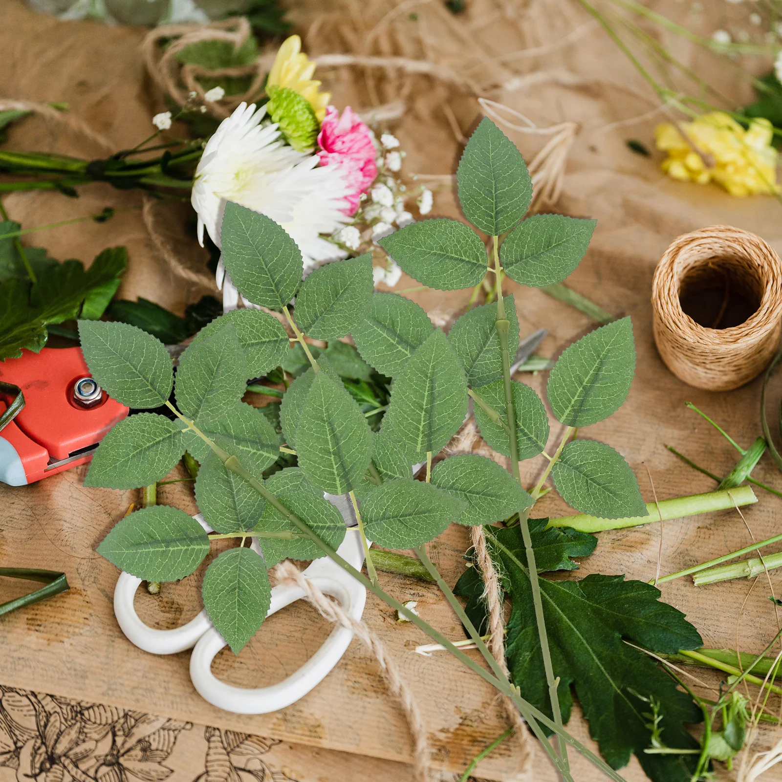 

10pcs Artificial Rose Stems Leaves Durable Plastic Material Floral Arrangement Craft Supplies Wedding Decorations