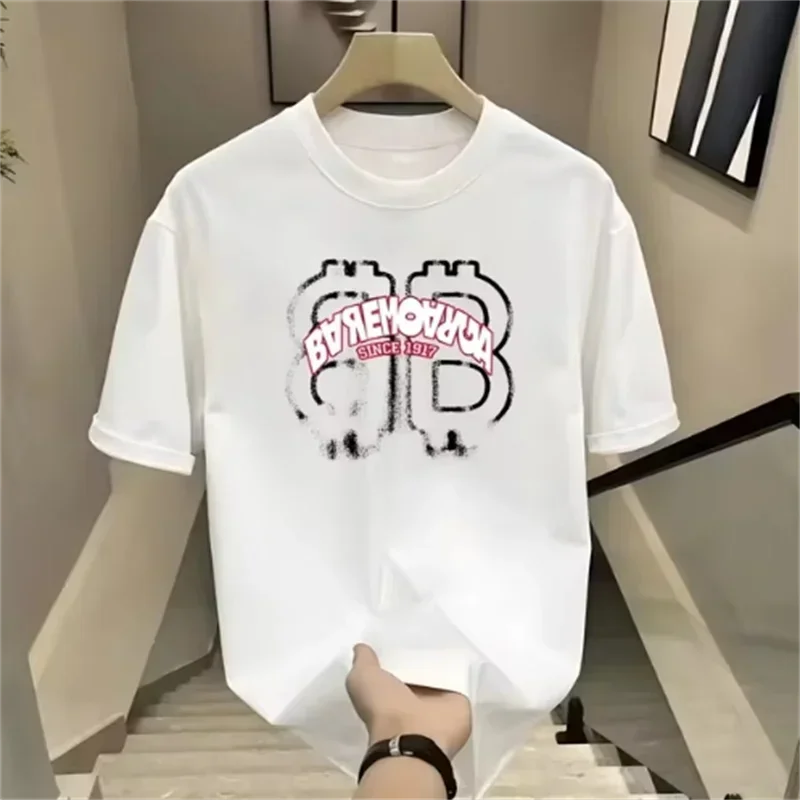 2026 الصيف تي شيرت للرجال والنساء جديد قصير الأكمام العصرية فضفاضة الإنجليزية رسالة مطبوعة قميص أسود الرجال الجولة الرقبة القمم