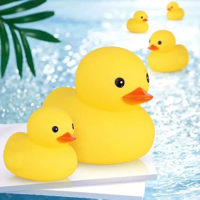 Cute Duck with Grips for Kids Bath Toys Soft Rubber Floating Ducks Bath Games Fun Gifts for Kids and Babies Presentes Divertidos