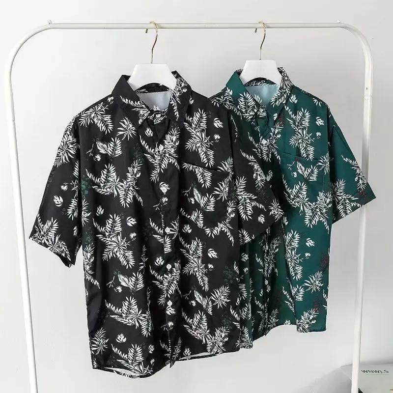 

Retro Hong Kong Sle Men's ort Sve irt Casual Beach Vaion Hawaii Flower Patterned irt Loose Fit Summer Thin Model