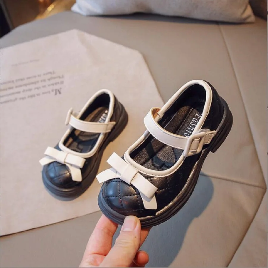 

2024 Autumn New Children's Women's Leather Shoes Princess Shoes Children's Dance Shoes Soft Sole Bow Single Shoes Black Off Whit