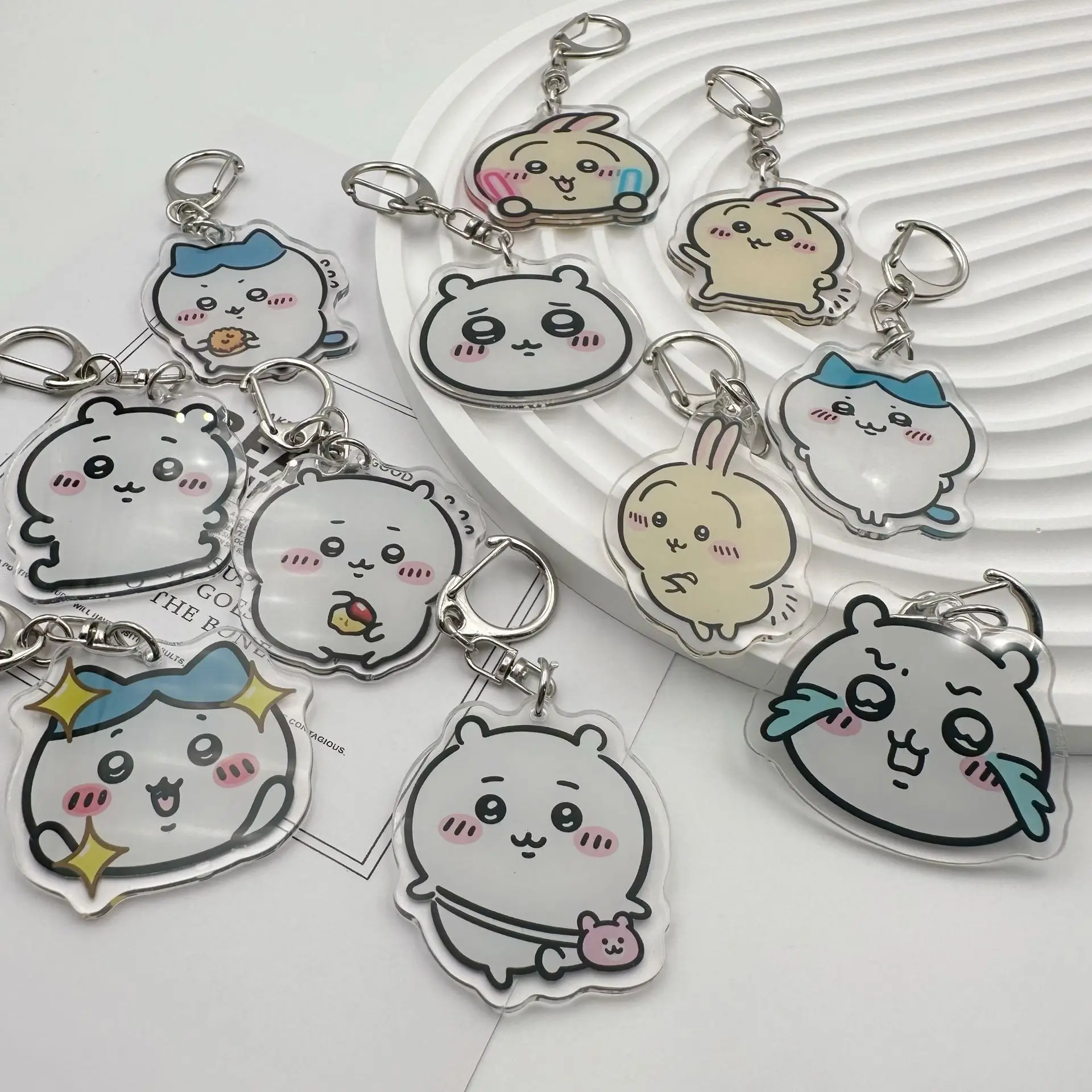 

2024 Kawaii Chiikawa Keychain Anime Cartoon Hachiware Usagi Expression Cute Q Version Acrylic Pender Good Friend Couple Gift