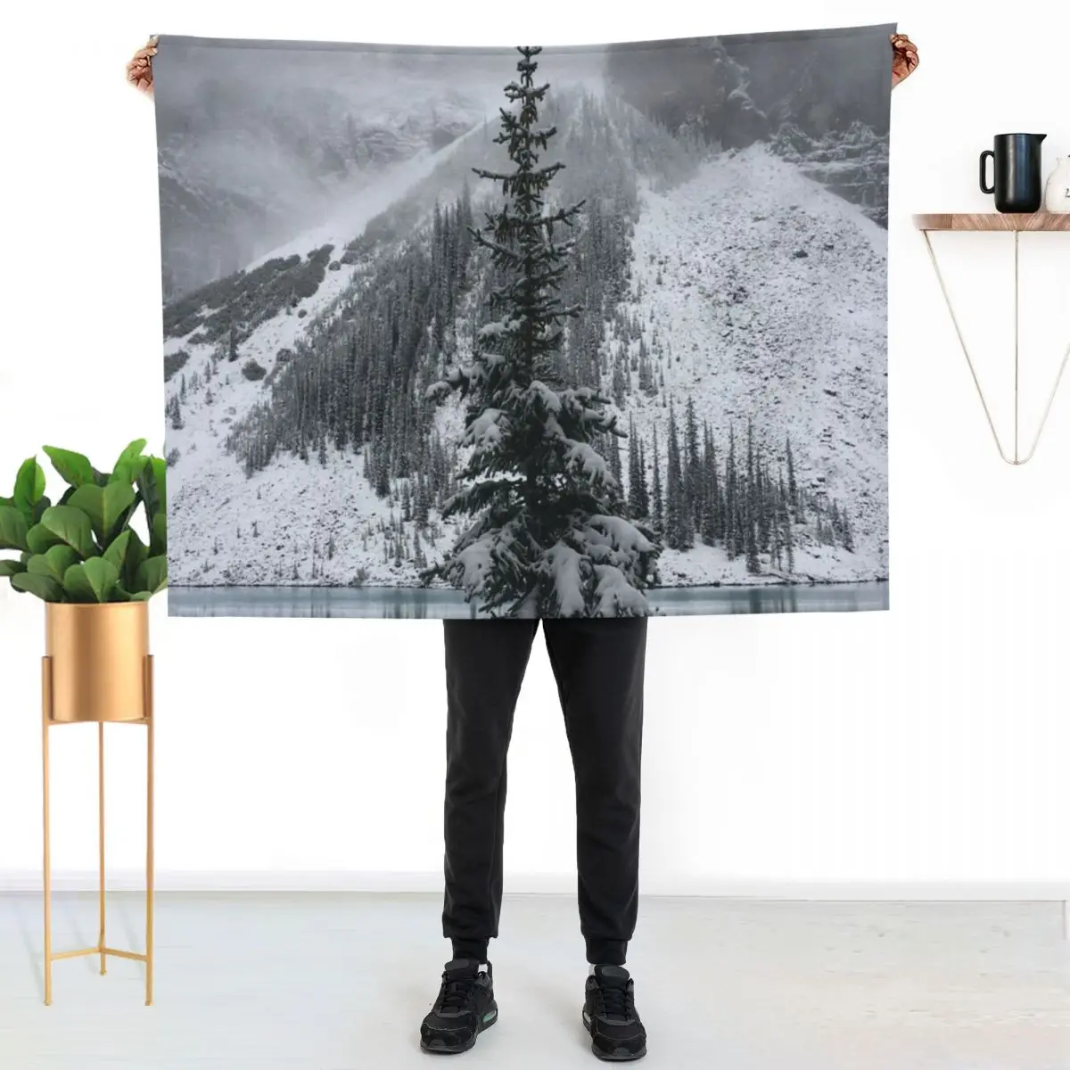 beautiful canadian rockies Throw Blanket Soft Beds Flannel Fabric Loose For Sofa Thin Polar Sofa Quilt Blankets
