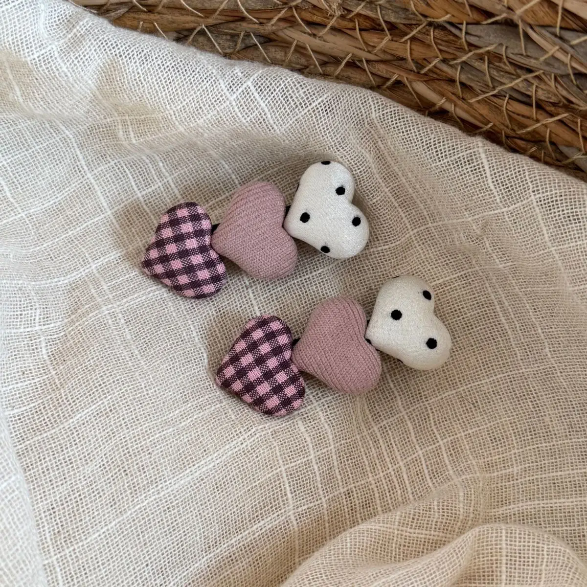 1 Pair Heart Shape Hair Clips for Girls Cute Checkered Polka Dot Side Clips Small Snap Barrettes for Kids Hair Accessories Gift view 6