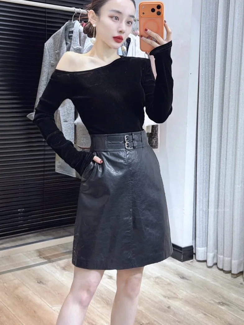 

Стильная черная юбка А-силуэта из натуральной овчины с высокой талией, стройнящая, для женщин, удобная для повседневной носки, в стиле кэжуал.