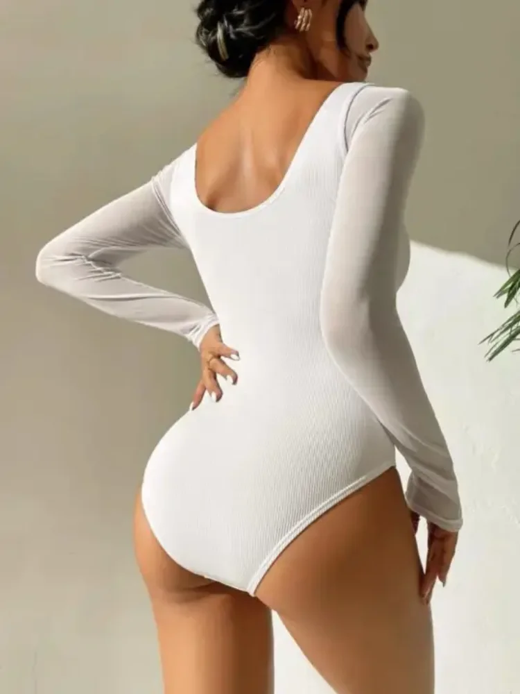 Europäischer und amerikanischer heißer Mädchen-modischer einteiliger Badeanzug im Strandstil, einfarbig, freiliegende Taille, ausgehöhlter sexy Badeanzug